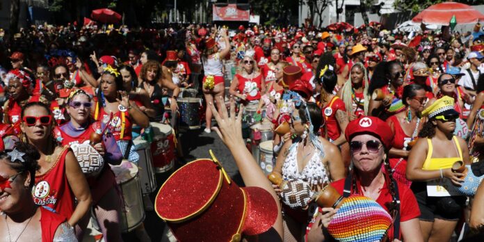 ocupacao-hoteleira-para-o-carnaval-no-rio-esta-em-83,70% ocupacao-hoteleira-para-o-carnaval-no-rio-esta-em-83,70%